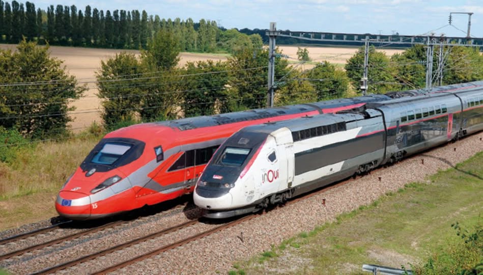 Frecciarossa 1000 di Trenitalia France e TGV di InOui