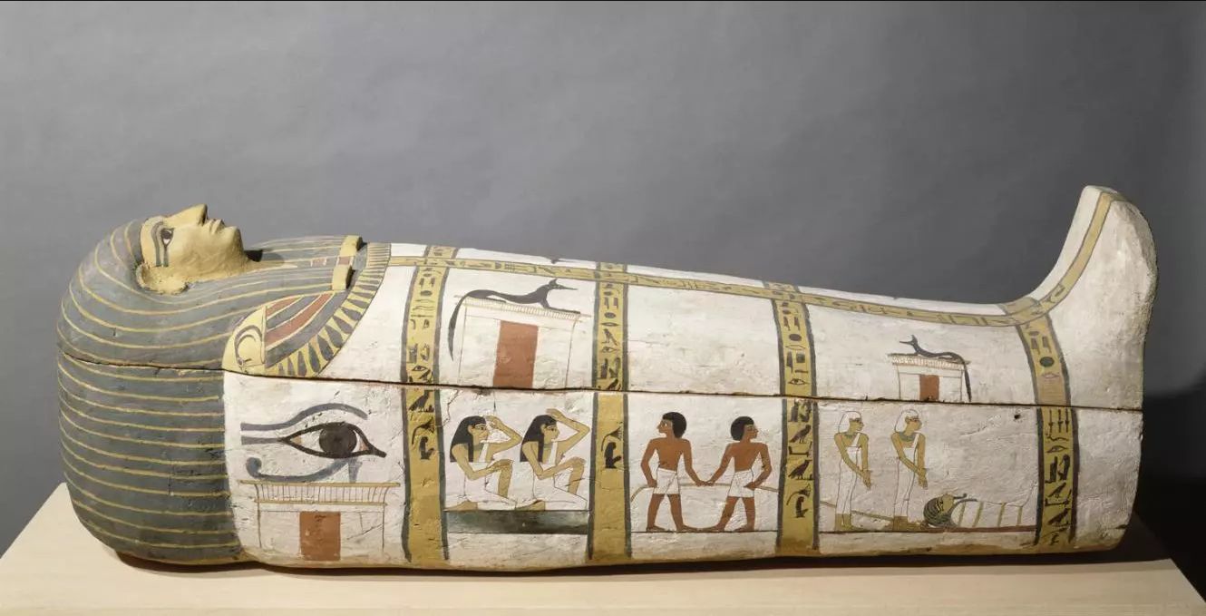 sarcofago madja Louvre